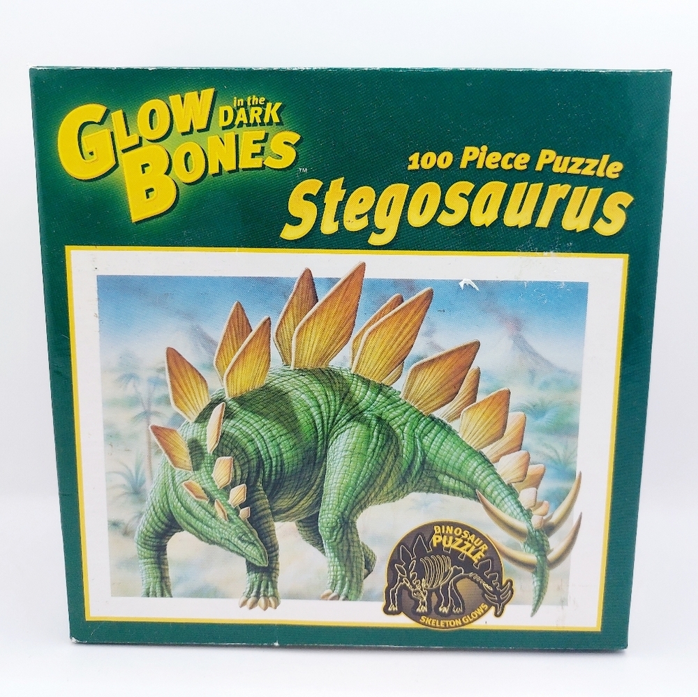 Rare Glow in Dark Bones 100 Piece Stegosaurus Puzzle‎ Sealed